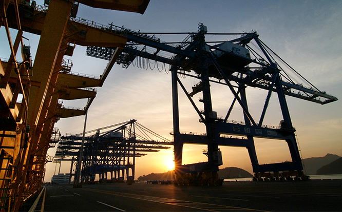 BUSAN PORT Where moves forward the global world